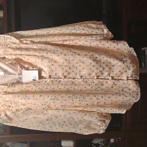 LC Lauren Conrad Pale Yellow Floral Ruffle Button-Front Blouse